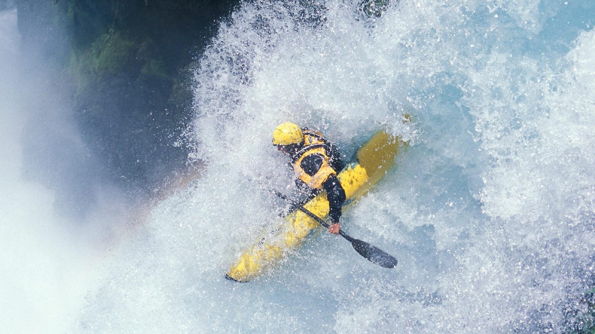 赛道与球场，当F1新赛季轰鸣启程，步行者上演惊天逆转